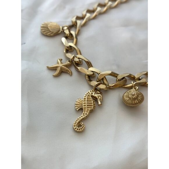 CHRISTIAN DIOR Necklace Seashell Shell Starfish Seahorse Chunky Gold Tone - Picture 10 of 15